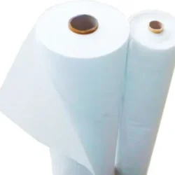 Λευκό αγρούφασμα διαστάσεων 1,6 μ. x 10 μ. Ιδανικό για την προστασία των φυτών από τον χειμώνα και τον παγετό.